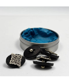 Medieval stud Buttons