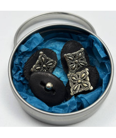 Medieval stud Buttons