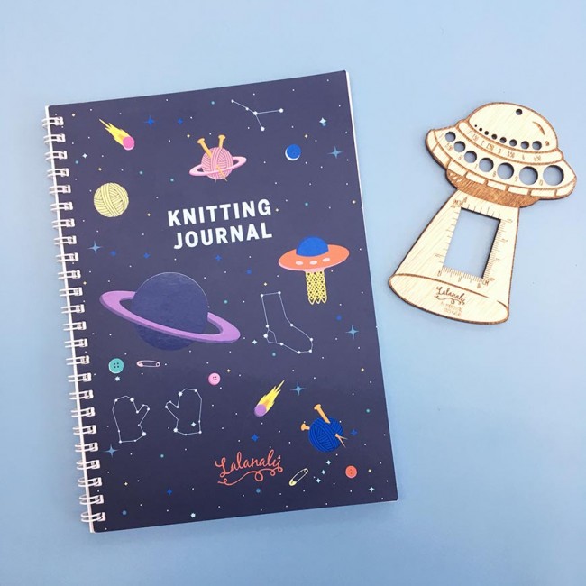 Knitting Journal Lalanalú + calibrador de nave espacial