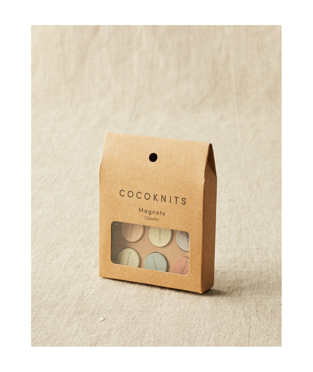 Imanes de colores pastel para el Maker's Board de Cocoknits